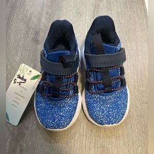 Toddler shoes